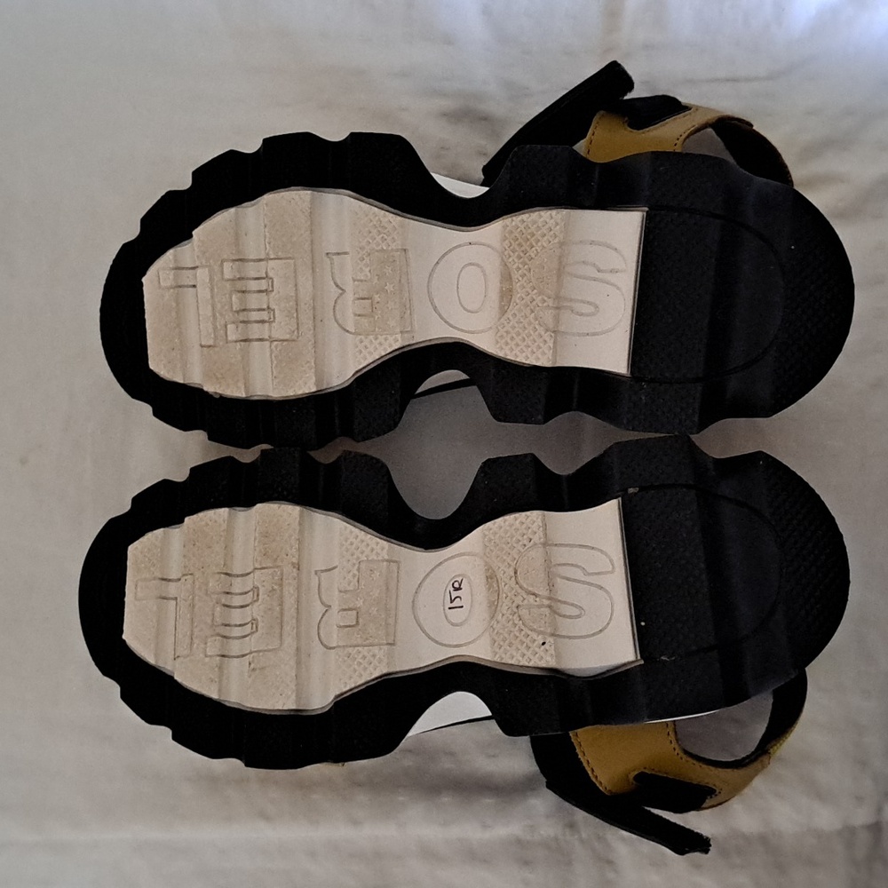 Women’s Olive Green Strap Sandals with Comfort Sole - Picture 8 of 9